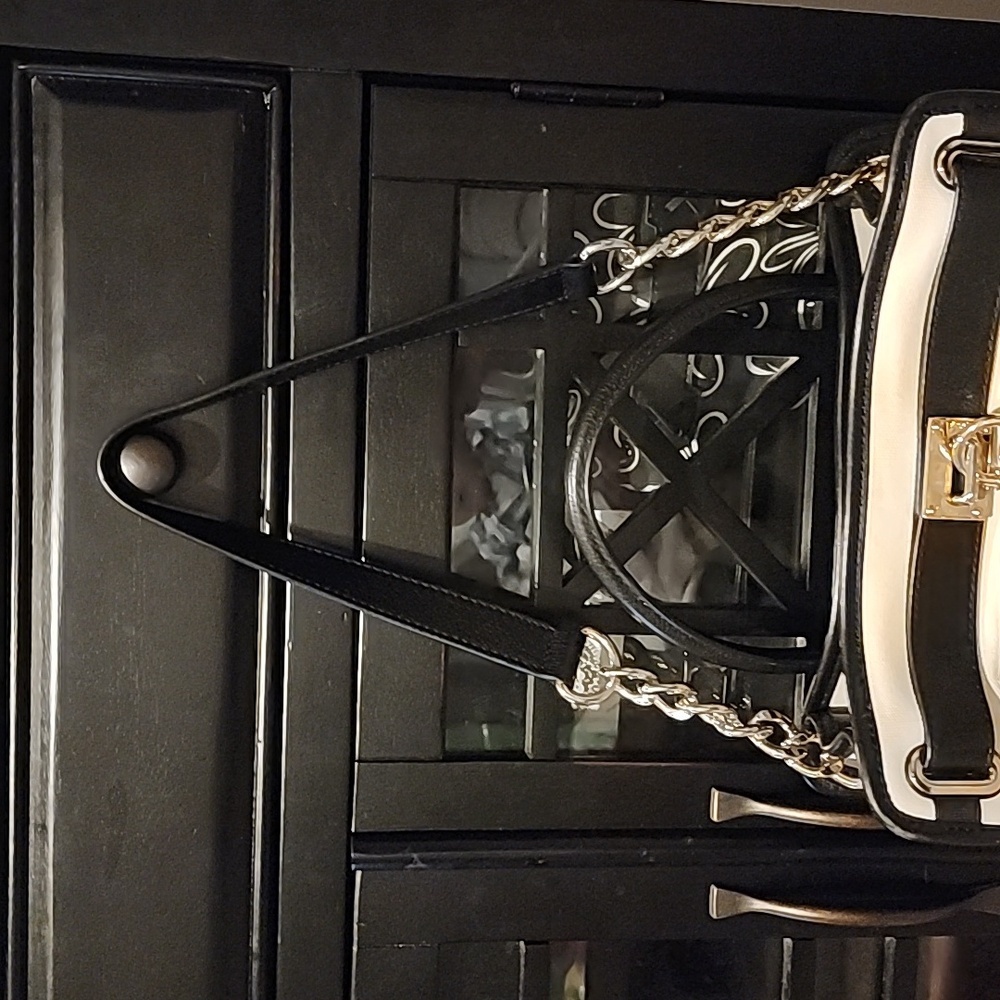 Michael kors Hamilton medium satchel cross body bag. Black/white/gold - Picture 3 of 16